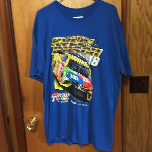 Kyle Busch - Picture 5 of 6